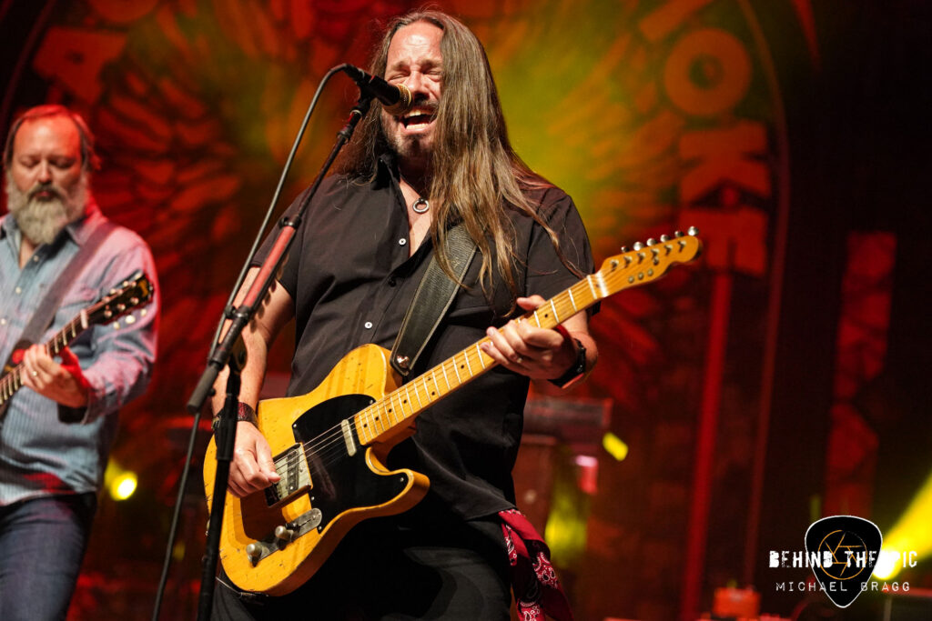 Blackberry Smoke - Rattle, Ramble & Roll Tour - Ovens Auditorium - Charlotte, NC - Behind The Pic - Michael Bragg