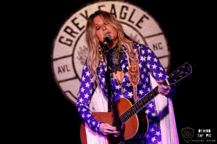 Elizabeth Cook, Chris Shiflett (Foo Fighters) & Kendell Marvel at The Grey Eagle