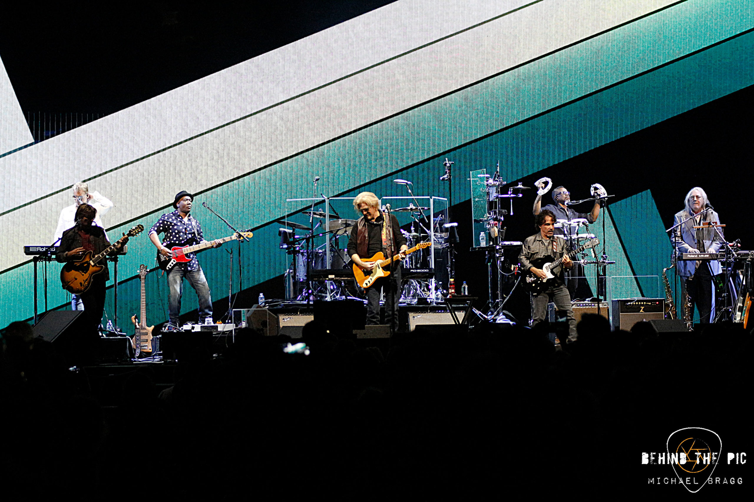 Hall and Oates at Spectrum Center in Charlotte North Carolina