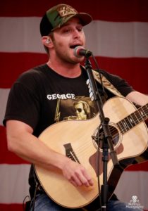 Easton Corbin WSSL 100FM Pickin in the Park at Barnet Park in Spartanburg South Carolina