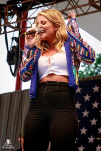 Lauren Alaina WSSL 100FM Pickin in the Park at Barnet Park in Spartanburg South Carolina