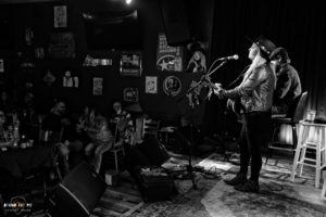 Sunny Sweeney brings Texas Country to Powdersville Pub in Piedmont South Carolina with an acoustic set