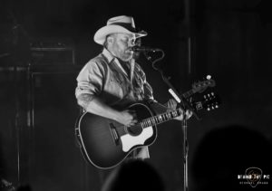 Randy Rogers Band brings Texas red dirt country music to the Blind Horse Saloon in Greenville South Carolina