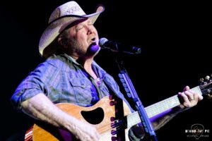 Tracy Lawrence and Clay Walker open tour in Charlotte North Carolina at Ovens Auditorium at The BoPlex