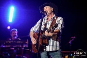 Tracy Lawrence at Spartanburg Memorial Auditorium for the One Night Only Tour