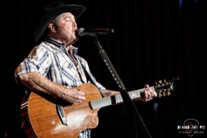 Tracy Lawrence at Spartanburg Memorial Auditorium for the One Night Only Tour