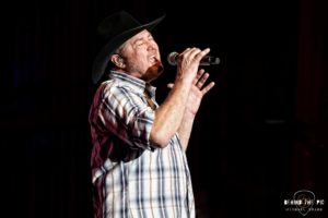 Tracy Lawrence at Spartanburg Memorial Auditorium for the One Night Only Tour