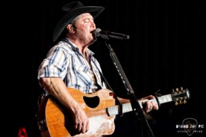 Tracy Lawrence at Spartanburg Memorial Auditorium for the One Night Only Tour