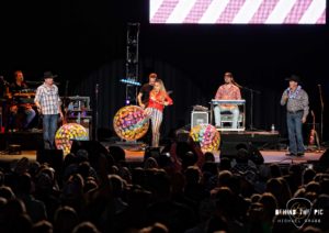 Tracy Lawrence at Spartanburg Memorial Auditorium for the One Night Only Tour