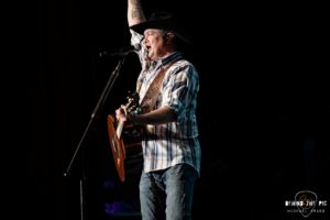 Tracy Lawrence at Spartanburg Memorial Auditorium for the One Night Only Tour