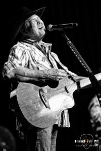 Tracy Lawrence at Spartanburg Memorial Auditorium for the One Night Only Tour