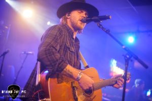 Jackson Dean_Blind Horse Saloon_Greenville, SC_Behind The Pic