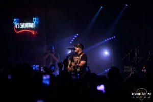 Kameron Marlowe_Blindhorse Saloon_Greenville, SC_Behind The Pic