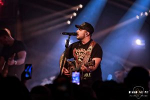 Kameron Marlowe_Blindhorse Saloon_Greenville, SC_Behind The Pic