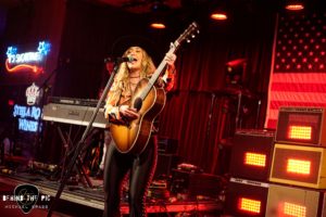 Lainey Wilson brings sold out Country With A Flare tour to Blind Horse Saloon in Greenville, SC - Bell Bottom Country