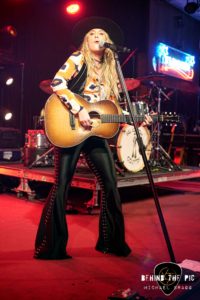 Lainey Wilson brings sold out Country With A Flare tour to Blind Horse Saloon in Greenville, SC - Bell Bottom Country