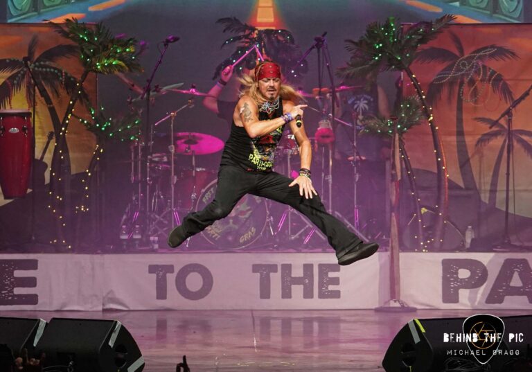 Bret-Michaels--Poison-Parti-Gras-Behind-The-Pic-PNC-Music-Pavilion-Charlotte,-NC-(24)