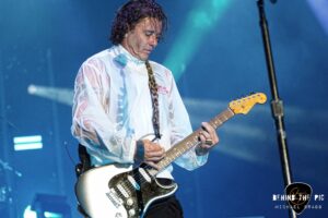 BUSH brought their "Loaded: The Greatest Hits Tour" to Skyla Credit Union Amphitheatre in Charlotte, North Carolina