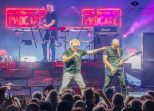 Sammy Hagar brought "The Best of Both Worlds" tour Toyota Pavilion in Concord, California