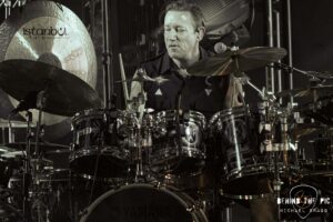 The Smashing Pumpkins bring their "The World is a Vampire" tour to CCNB Amphitheatre in Simpsonville, SC