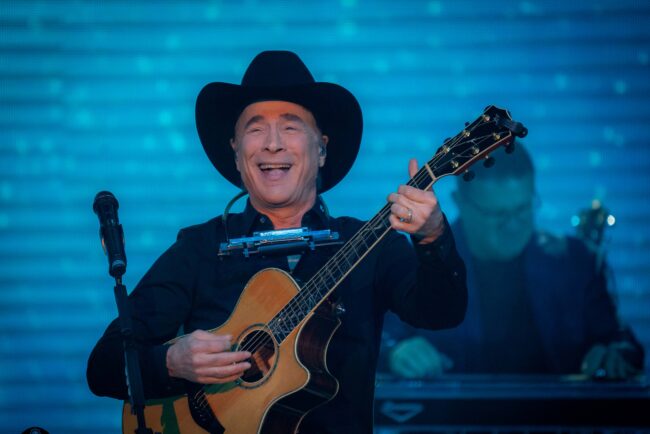 Clint Black on his "Killin' Time 35th Anniversary Tour" in Reno, Nevada