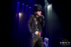 Alice Cooper - Alice's Attic Tour - Spartanburg, SC - Behind The Pic