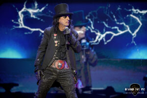 Alice Cooper - Alice's Attic Tour - Spartanburg, SC - Behind The Pic