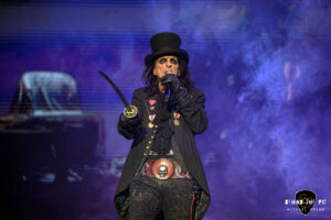 Alice Cooper - Alice's Attic Tour - Spartanburg, SC - Behind The Pic