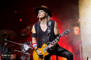 Alice Cooper - Alice's Attic Tour - Spartanburg, SC - Behind The Pic