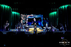 Alice Cooper - Alice's Attic Tour - Spartanburg, SC - Behind The Pic