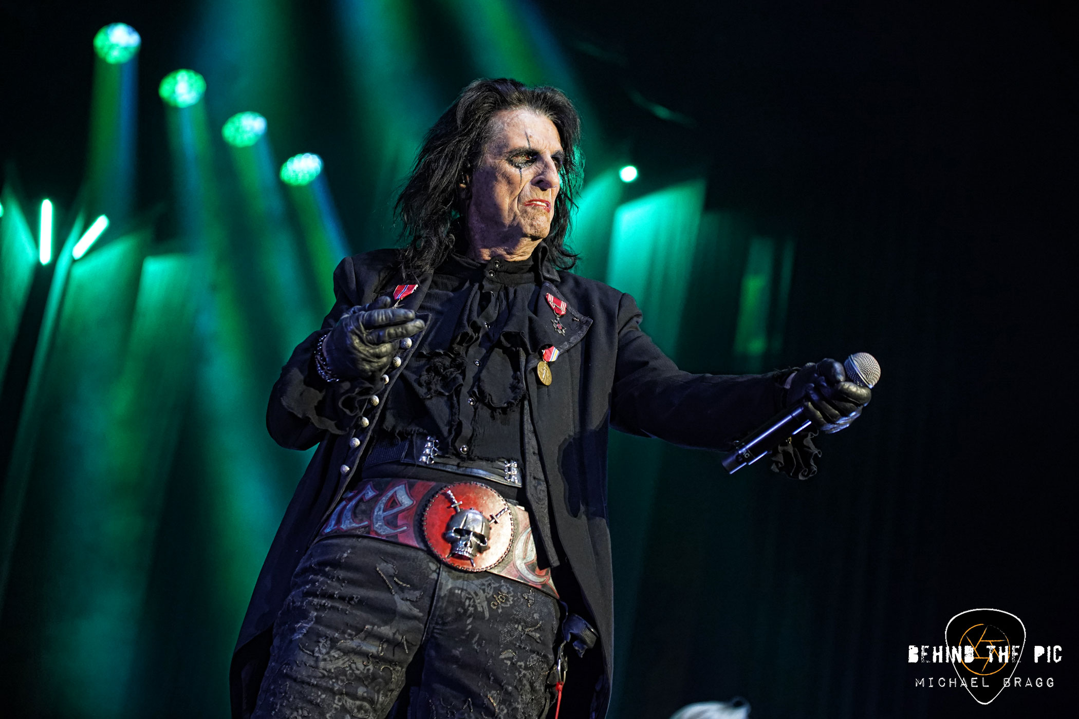 Alice Cooper - Alice's Attic Tour - Spartanburg, SC - Behind The Pic