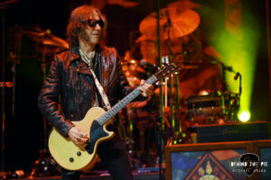 Blackberry Smoke - Rattle, Ramble & Roll Tour - Ovens Auditorium - Charlotte, NC - Behind The Pic - Michael Bragg