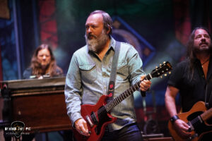 Blackberry Smoke - Rattle, Ramble & Roll Tour - Ovens Auditorium - Charlotte, NC - Behind The Pic - Michael Bragg