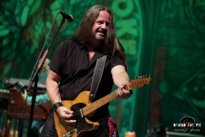 Blackberry Smoke - Rattle, Ramble & Roll Tour - Ovens Auditorium - Charlotte, NC - Behind The Pic - Michael Bragg