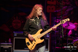 Blackberry Smoke - Rattle, Ramble & Roll Tour - Ovens Auditorium - Charlotte, NC - Behind The Pic - Michael Bragg